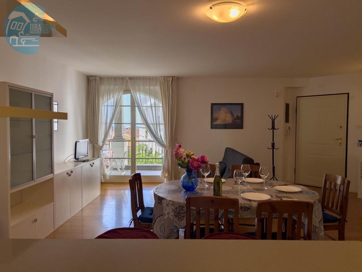 Cattedrale 5 Tirabora Short Rent Apartment Trieste Exterior photo